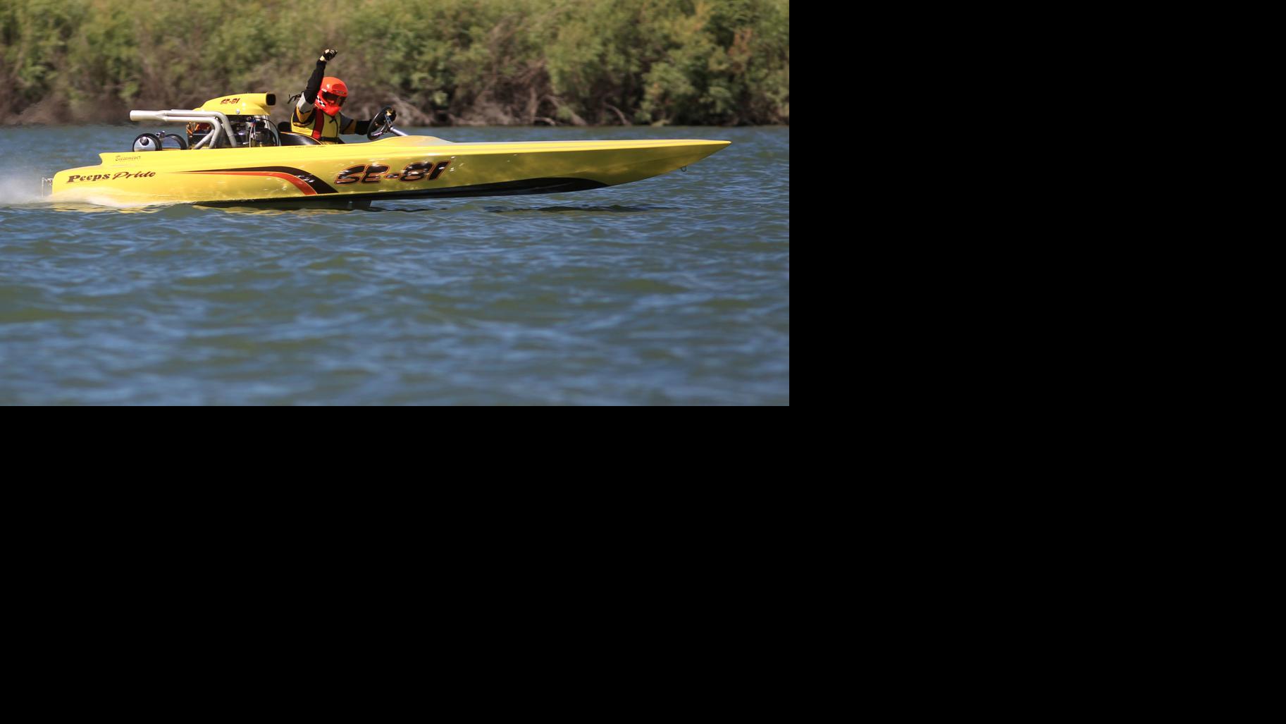 Lightning Fast Jet boats take to Snake River in annual Idaho Regatta