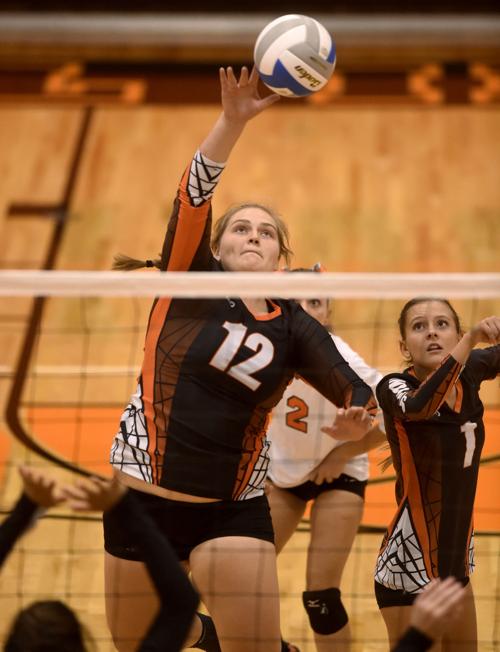 Volleyball- Gooding Vs. Buhl