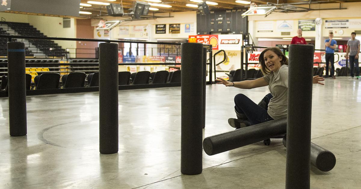 Learning the ropes Teens try out CSI science programs