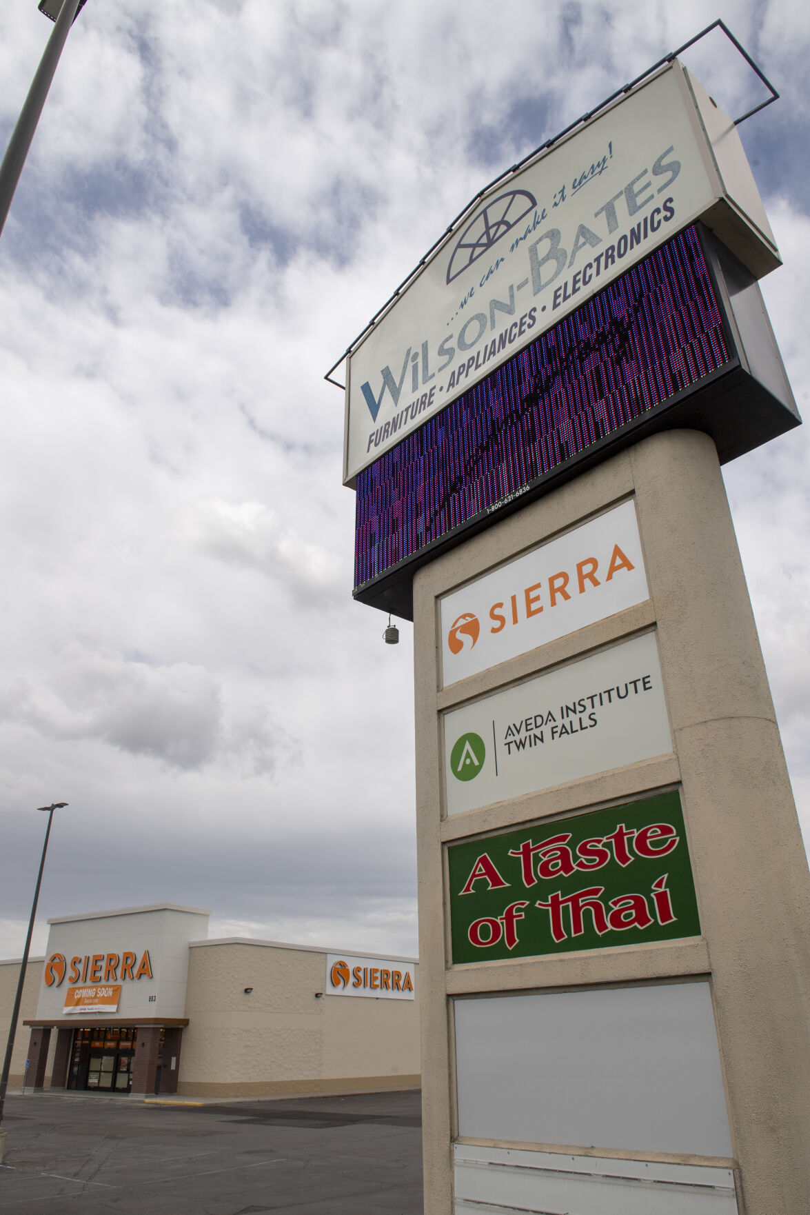 Retailer Sierra plans to open in Twin Falls, In-N-Out awaits