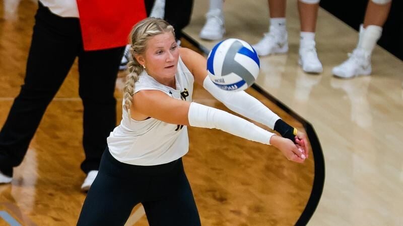 Golden Eagles go the distance with a pair of five set victories