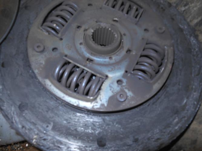 bad clutch.JPG