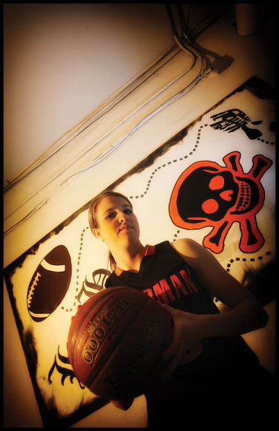 AOY: Small School Girls Basketball - Larissa Knight