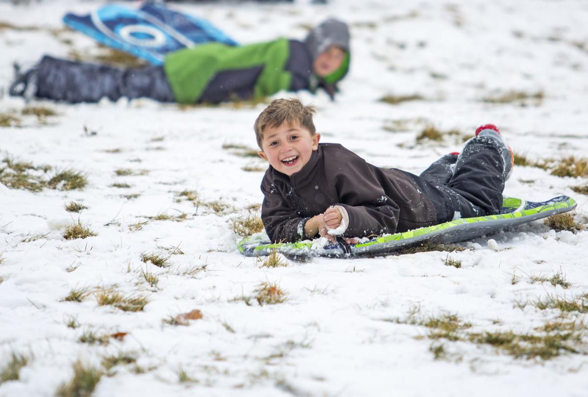 Kids in Bala Cynwyd celebrate snow day with sledding - CBS Philadelphia
