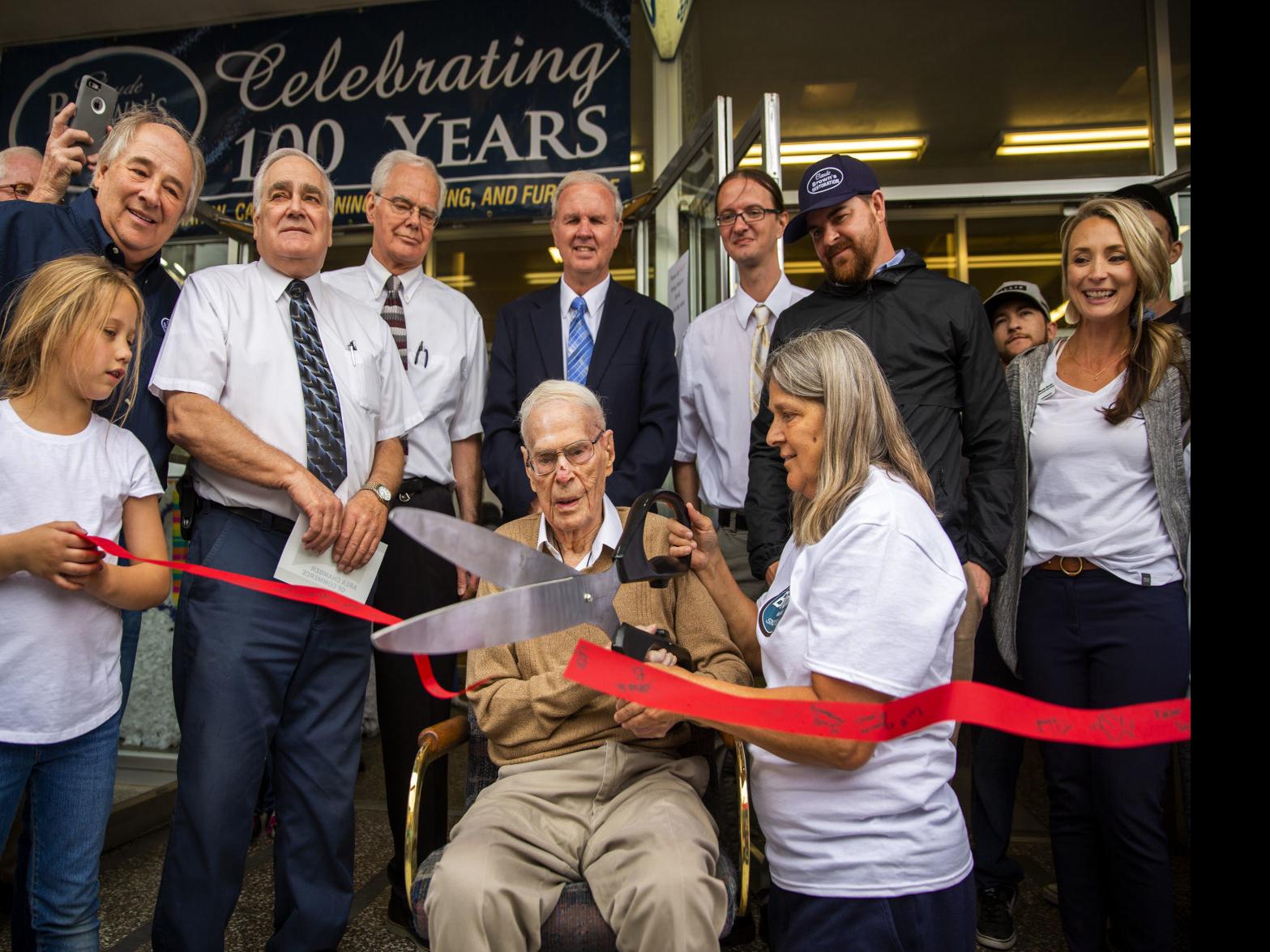 Twin Falls Native Doug Brown Owner Of Claude Brown S Home Furnishings Dies At 98 Local Magicvalley Com