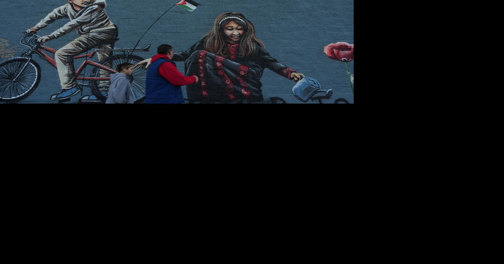 Immigration crackdown fears, new war worries and anti-Muslim rhetoric cloud Ramadan in US