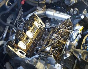 Buick v6 valve train engine.jpg
