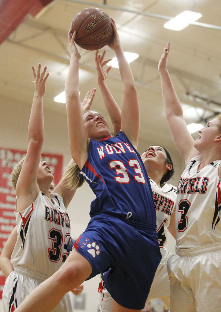 Gallery Richfield Vs. Castleford 1A DII Girls Tournament Southern