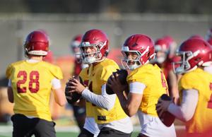 USC quarterback Husan Longstreet announces he's entering transfer portal