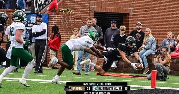 Ground game powers No. 2 Harding past NW Missouri St. in NCAA playoff opener