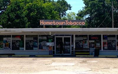 SalineRiverChronicle.com : Warren police make marijuana bust at Hometown  Tobacco | Regional News