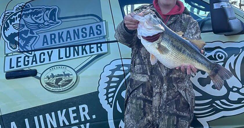Loe twins from Waldo double up at DeGray Lake with Arkansas Legacy Lunker program