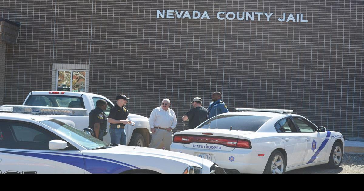 Clark County sends 30 inmates to Prescott Nevada
