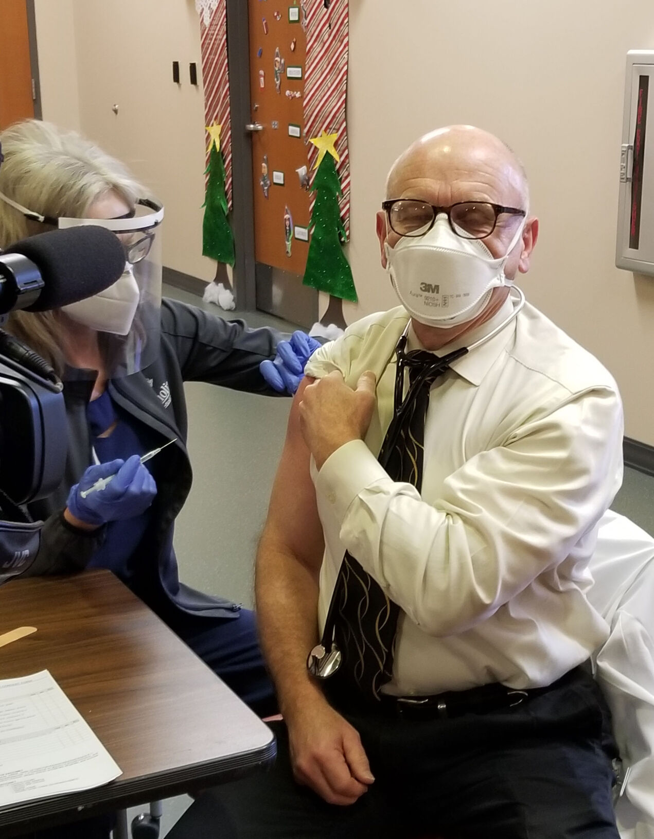 Magnolia Regional Medical Center gets first 50 COVID-19 vaccines - Vimarsana News