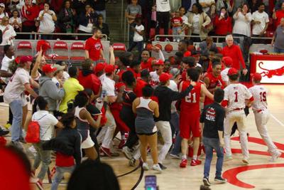Magnolia Meets Mills At 5 15 P M Saturday For Class 4a Basketball