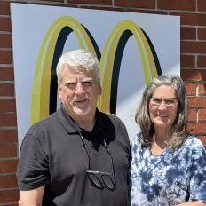 HopePrescott.com : McDonalds owners Steve and Celia Montgomery retiring - Vimarsana News