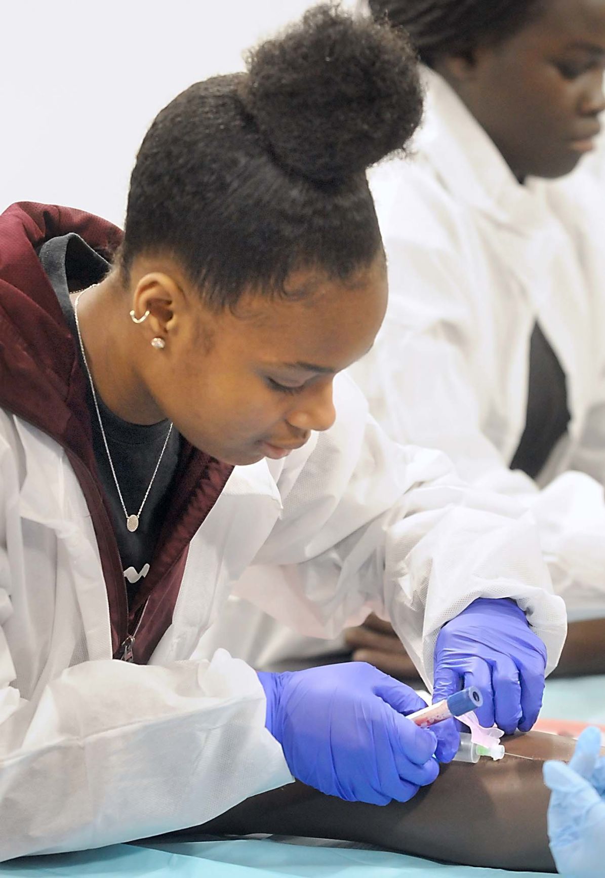 Rasmussen gives East students a taste of medical careers Local News