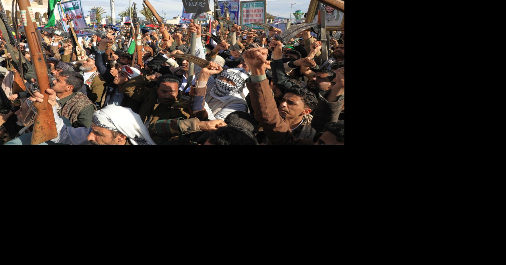 A Houthi missile attack on Israel stokes fears of renewed Red Sea shipping strikes