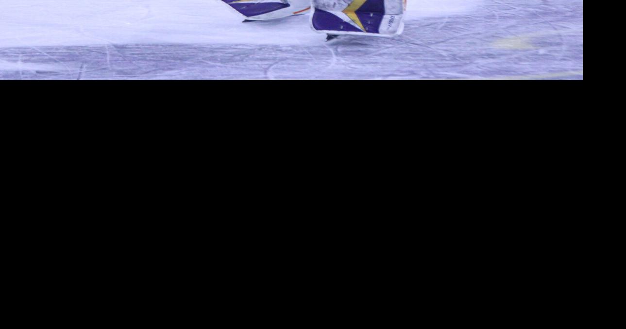 No. 15 Mavericks blank Big Green, win weekend series