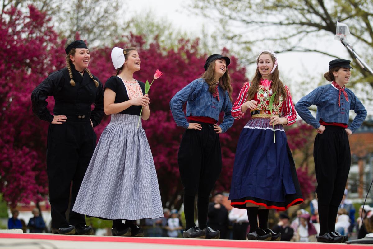 Dutchesses perform at Pella Tulip Time festival