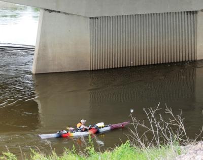 Woman kayaking Minnesota River on first solo attempt to reach ...