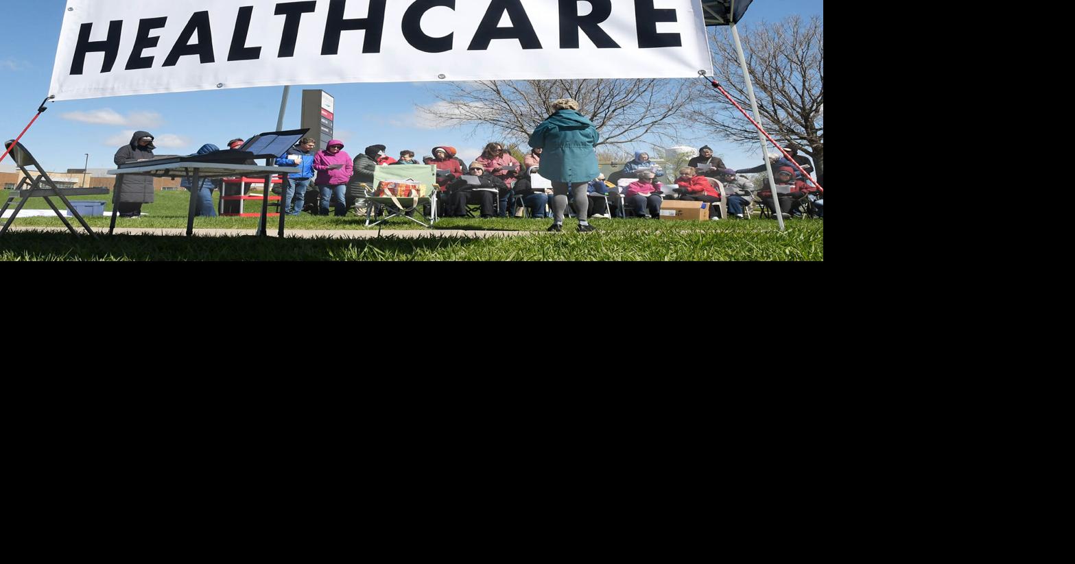 Vigil raises awareness for rural hospital closures, HCMC closure threats