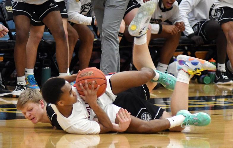 East boys basketball vs. Worthington1