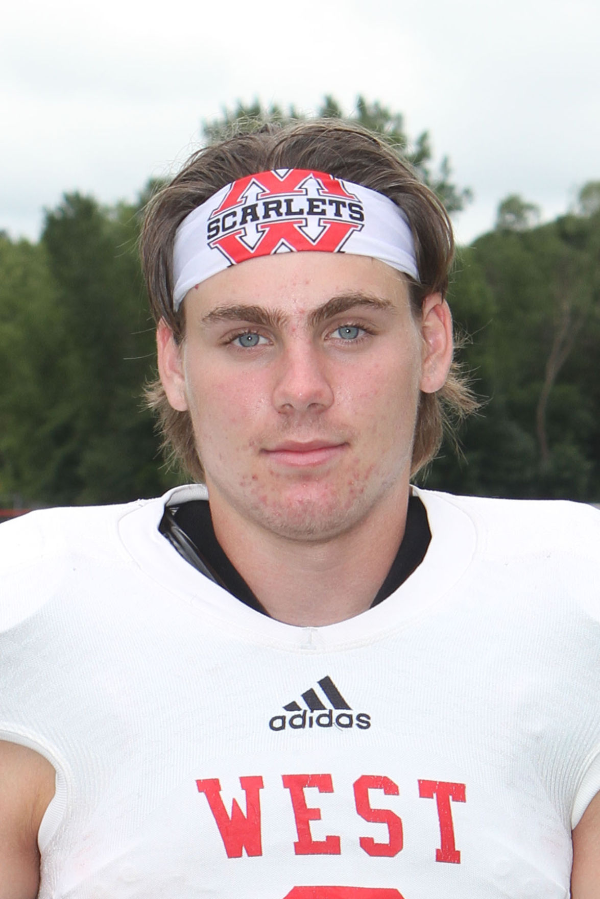 18 honored at allcity football banquet Sports