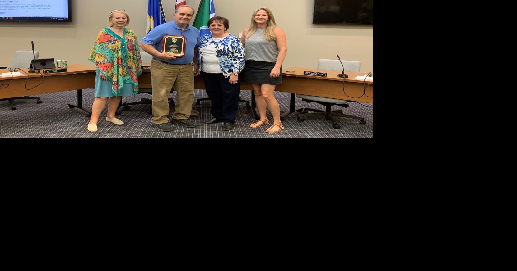 Shortage of council members complicates Olives sale Local News