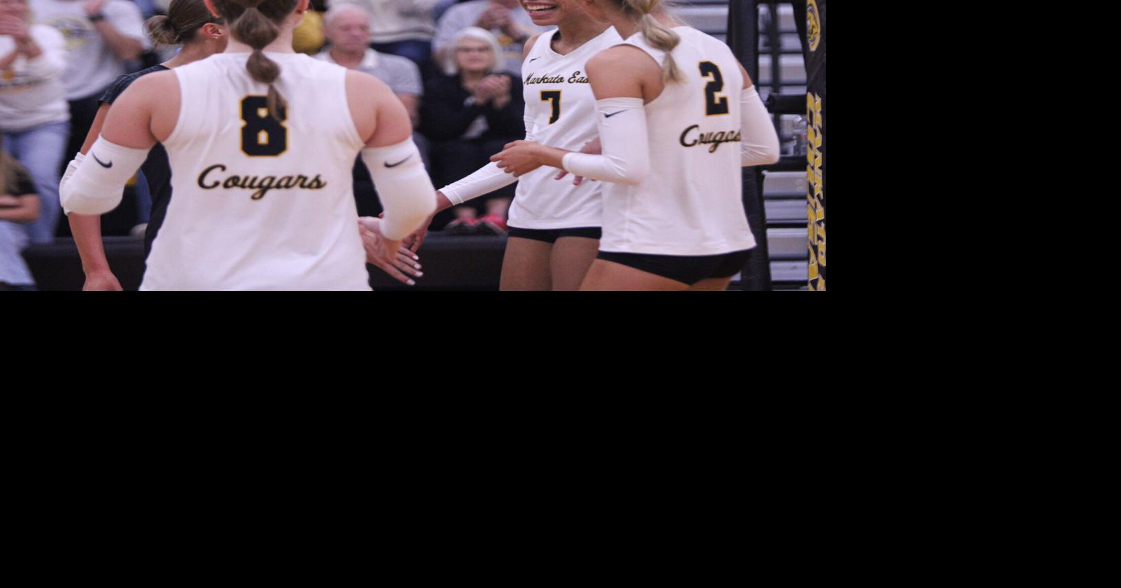 Cougars make quick work of Packers for straight-set win
