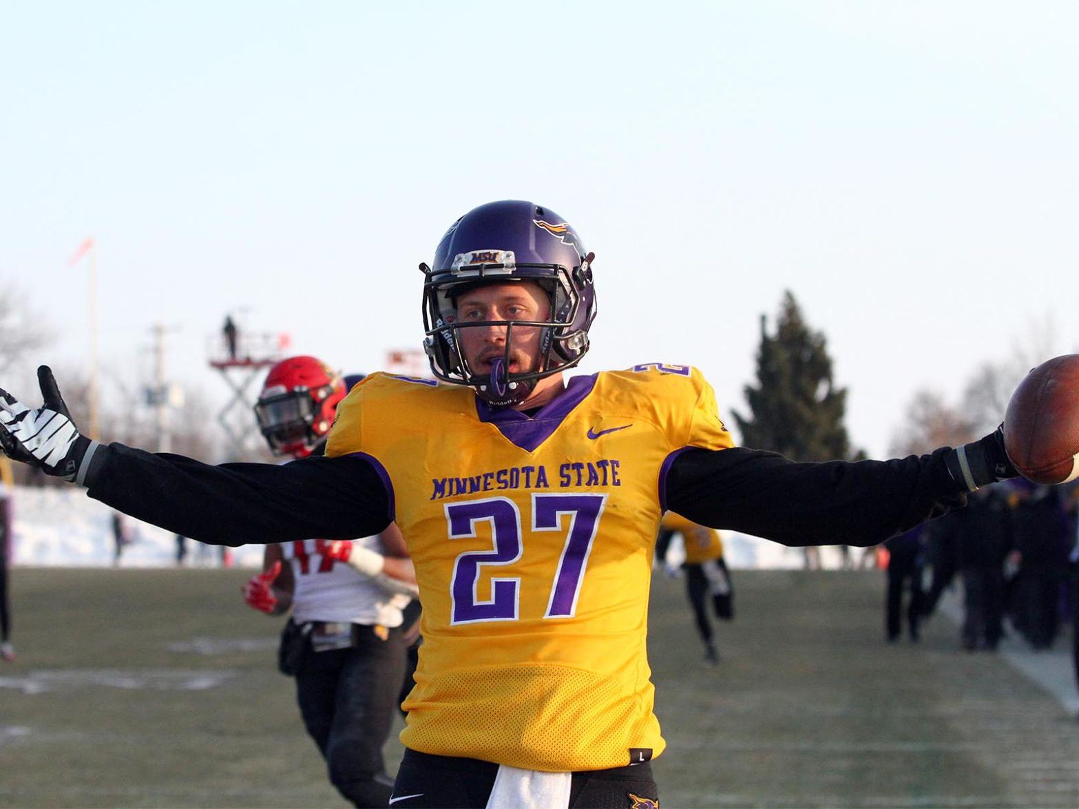 Ferris State Tops Msu Football In Ncaa Semifinals Local Sports