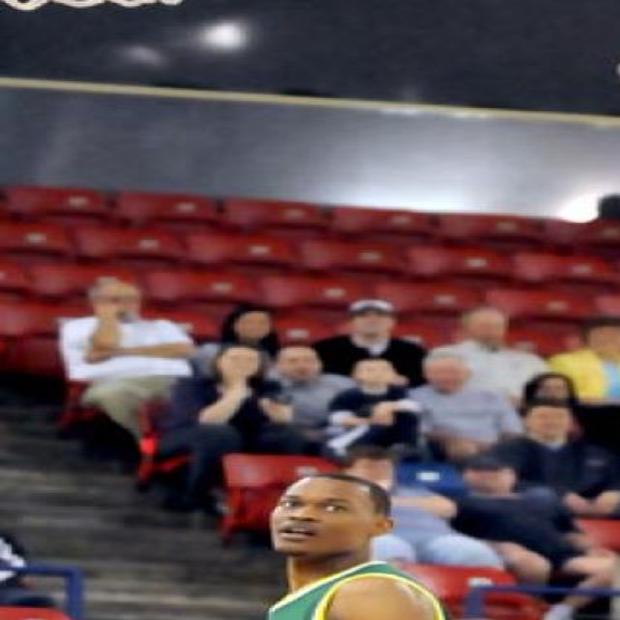 Former Mav Rising Hi With Globtrotters Local News