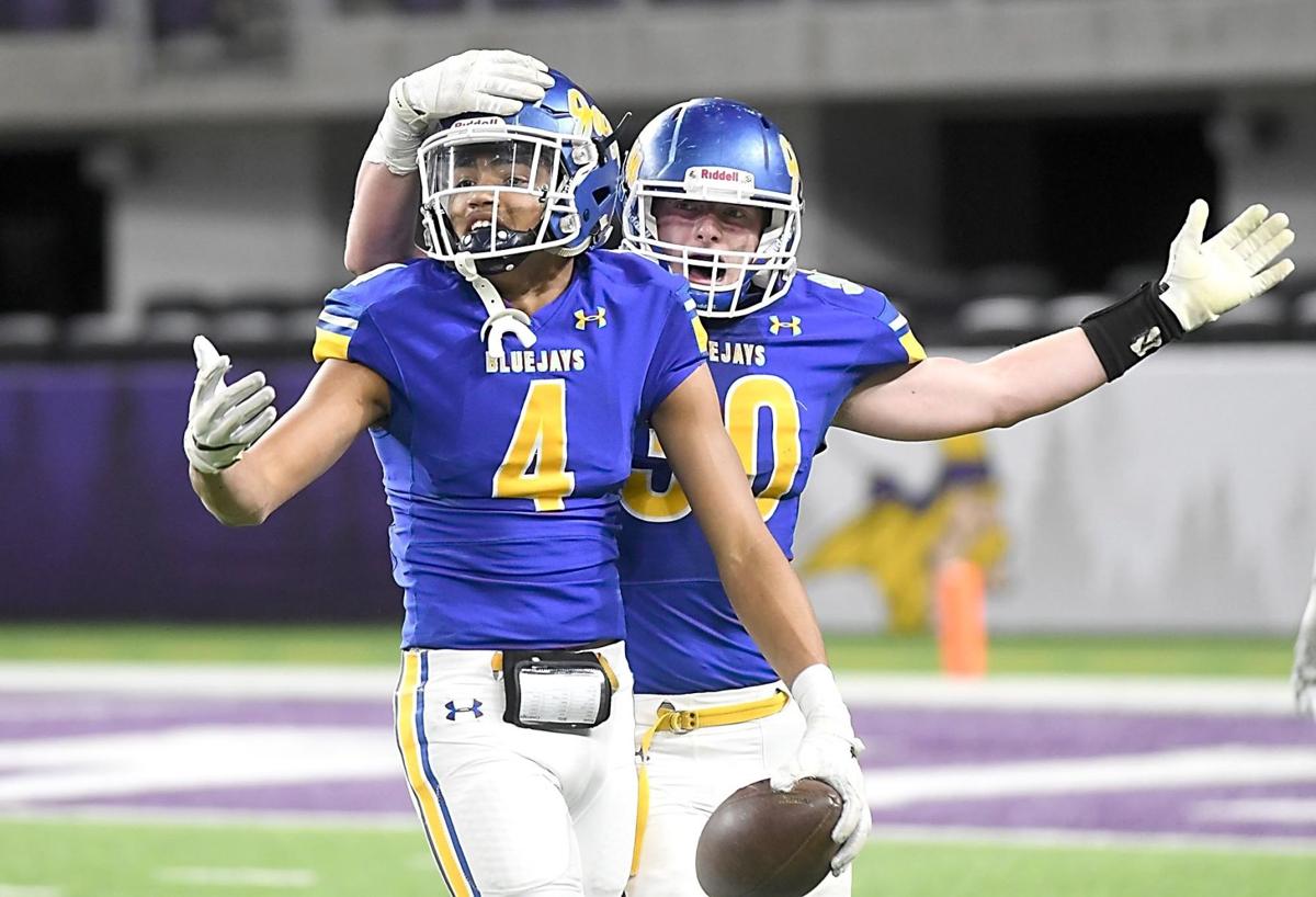 Suggs-led SMB reaches first Prep Bowl with 23-15 victory over Waseca