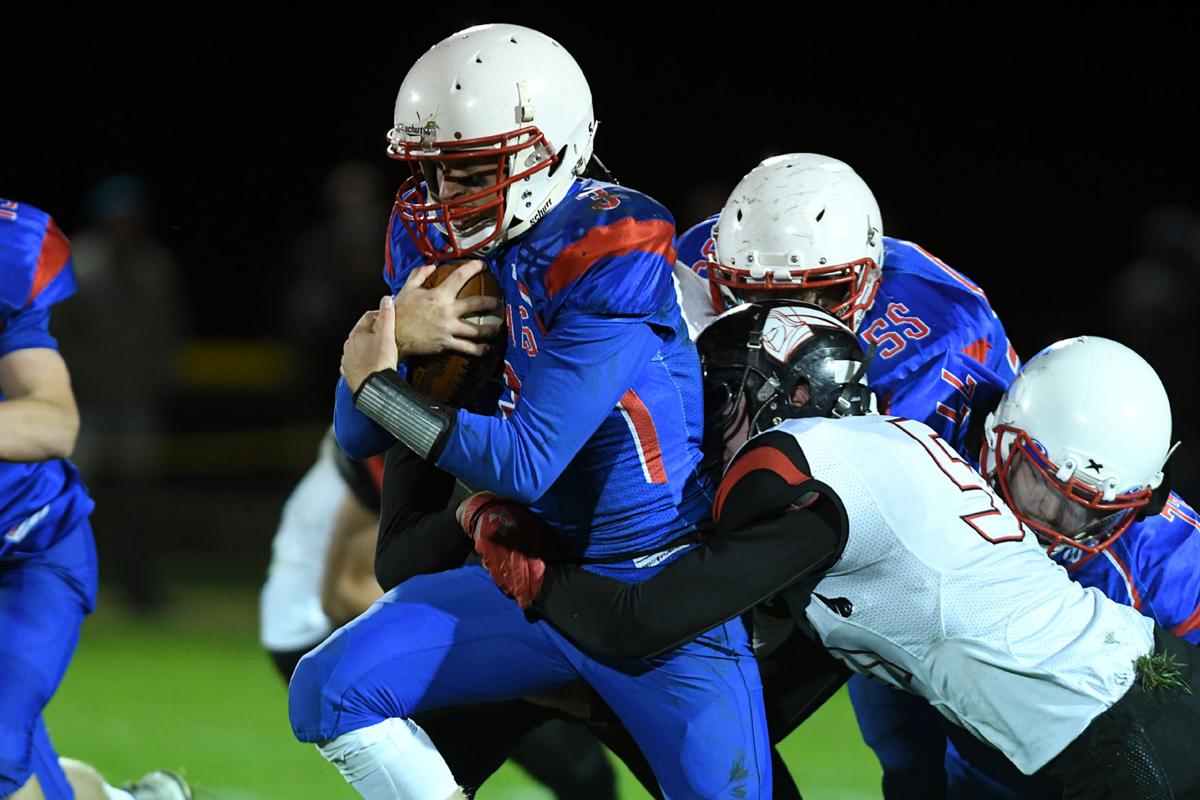 Prep Football Last Gasp For Spartans Comes Up Just Short Local