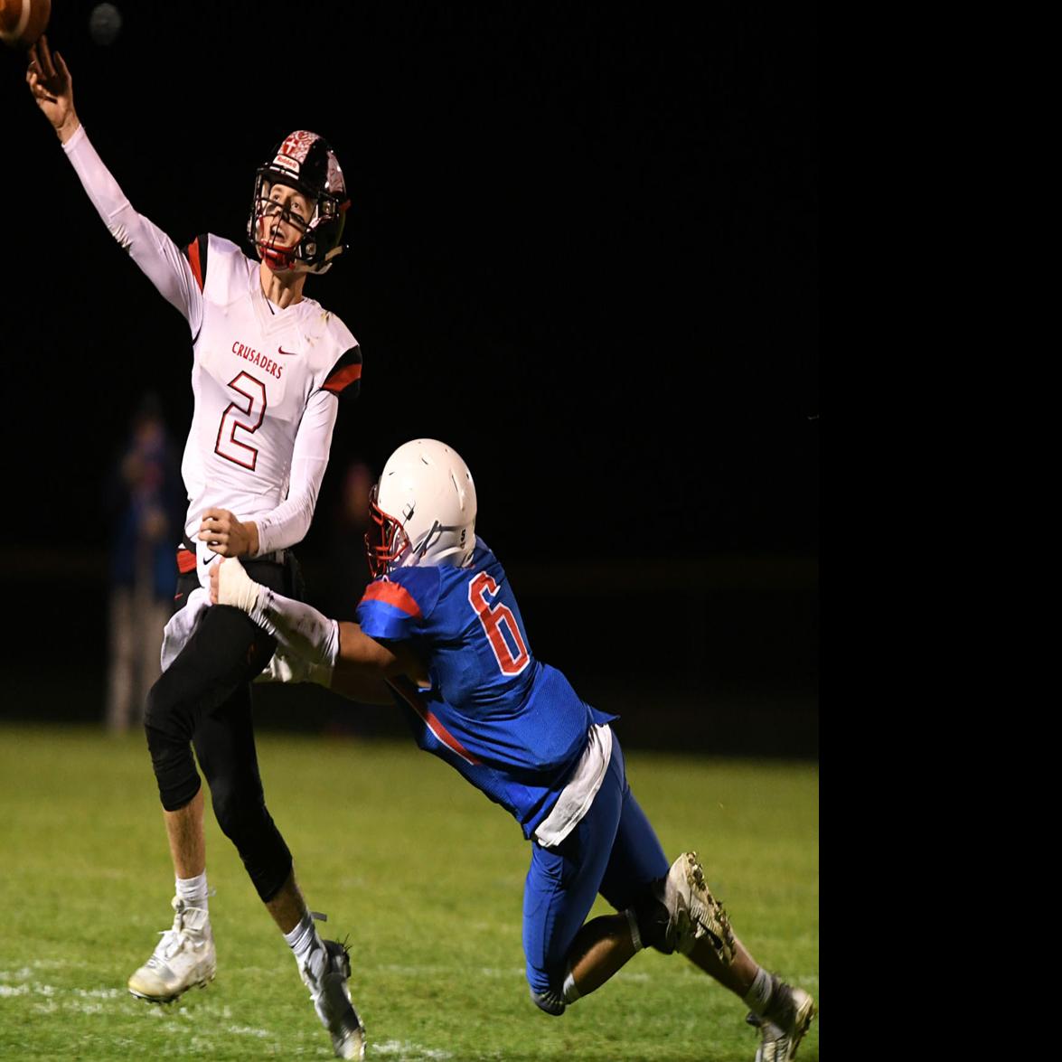 Prep Football Last Gasp For Spartans Comes Up Just Short Local