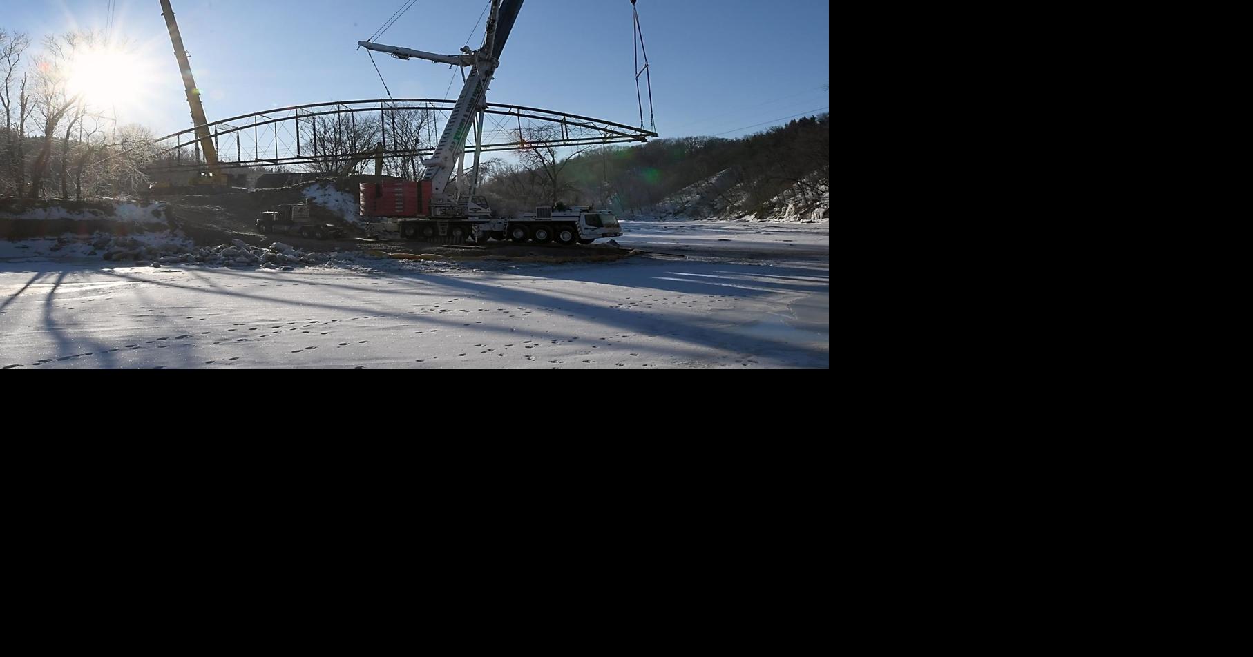 Kern Bridge to be set in place Monday