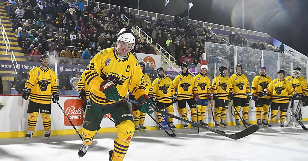 Ryan Carter's road brings him from the NHL to White Bear Lake girls hockey