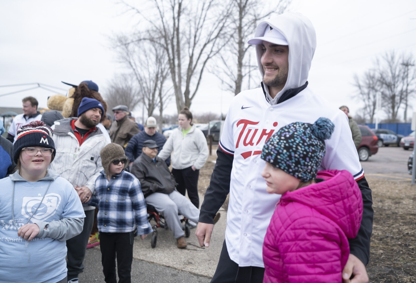 Minnesota Natives Wallner, Varland Enjoying Time On Twins Caravan ...