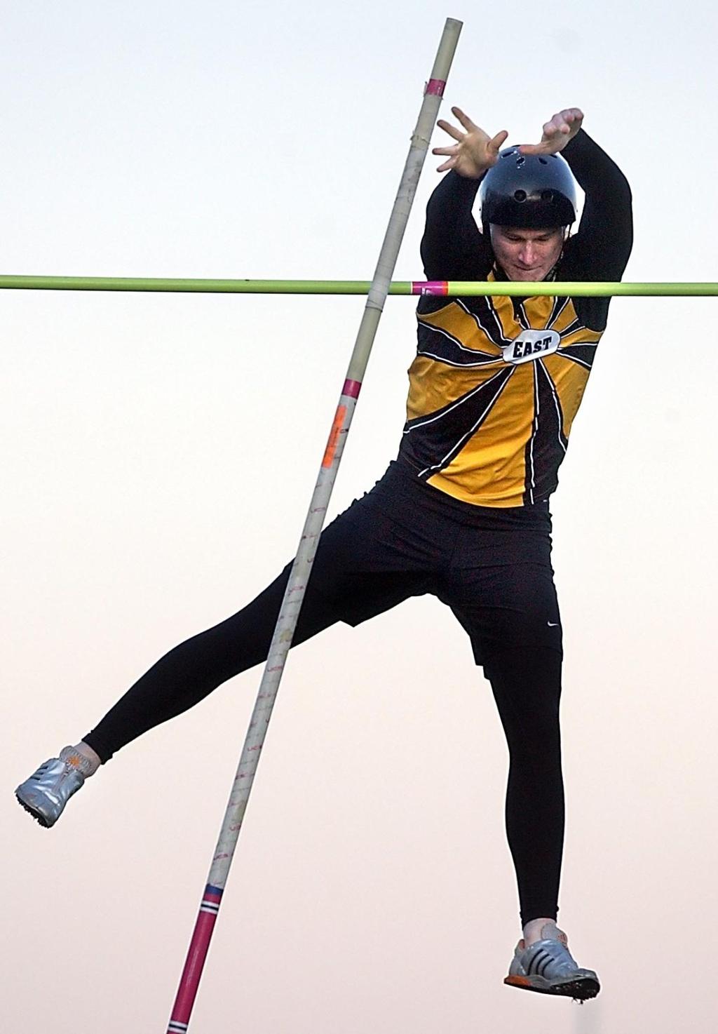 Atwood Weathers Cool Temps To Win Pole Vault Sports