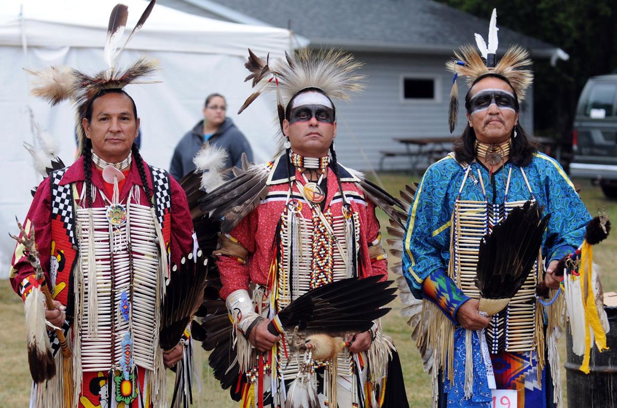 Photo Gallery Mankato PowWow Video Gallery