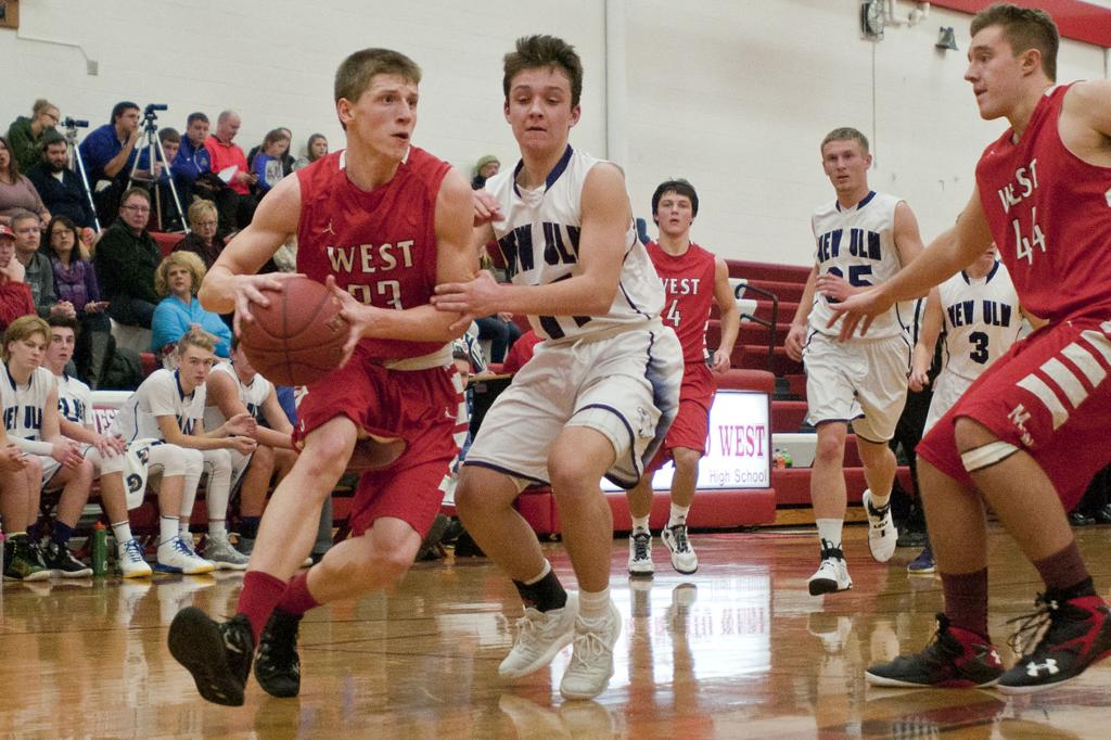Mankato West Bowls Over New Ulm In Season Opener Sports