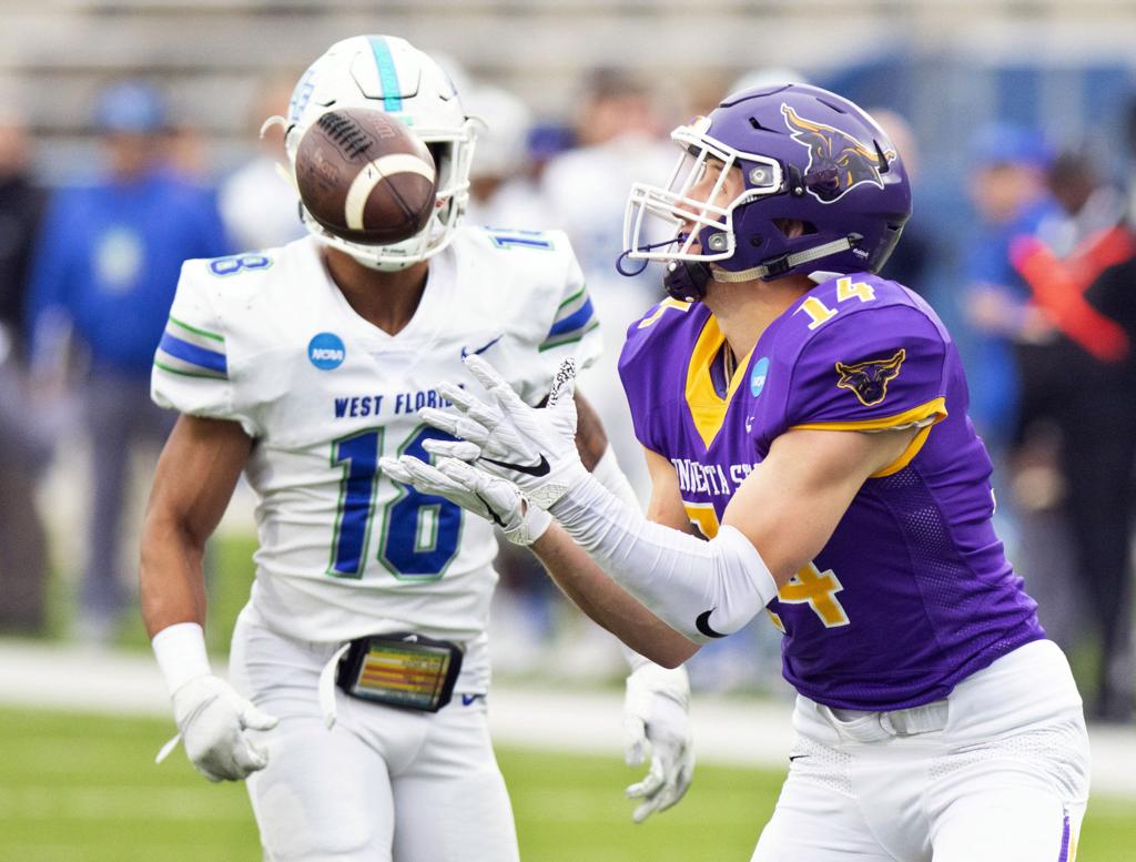 Down At Halftime Mavericks Finish Strong In Championship Loss