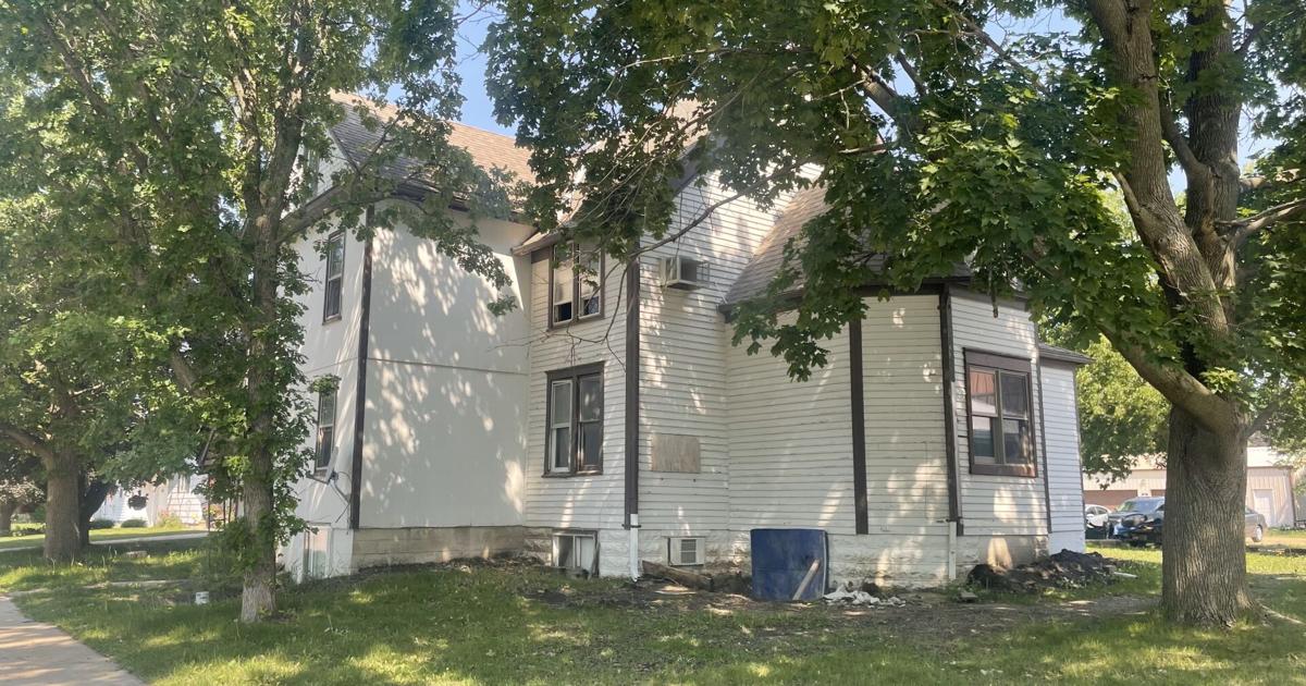 Death Mapleton Mapleton rocked by homicide case in which son arrested in father's ...