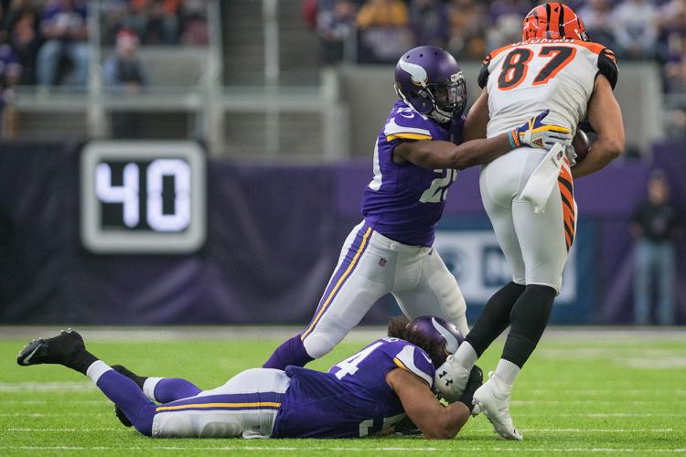 Vikings roll over Bengals to become NFC NORTH CHAMPS
