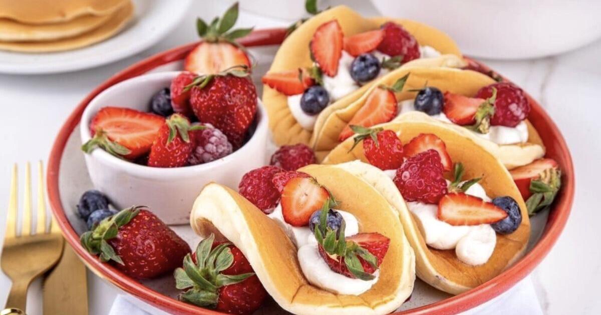 How frequently do Americans indulge in a sweet treat?