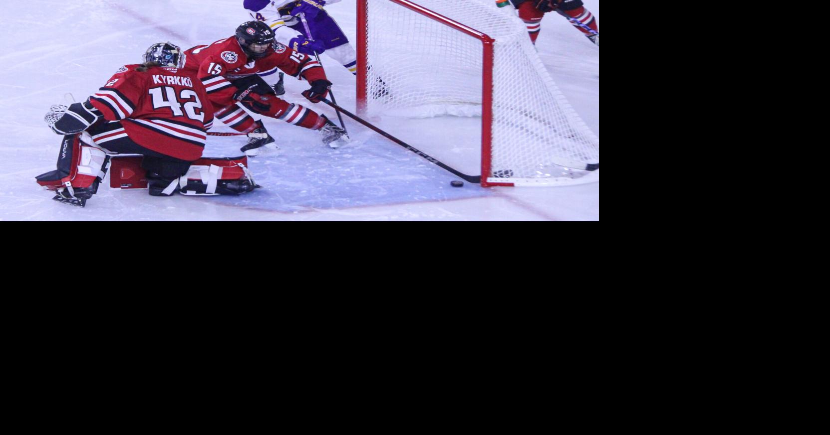 No. 14 Minnesota State women's hockey falls behind earlly, loses to Huskies