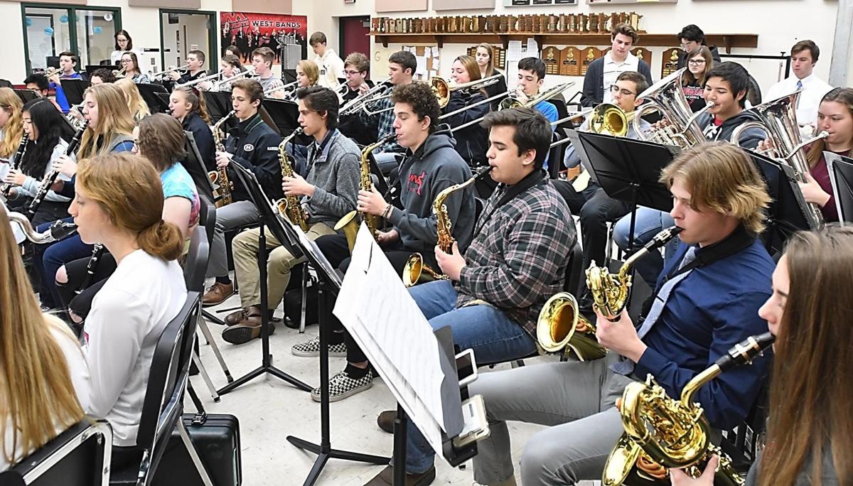 High schools prepare for holiday concerts Lifestyles