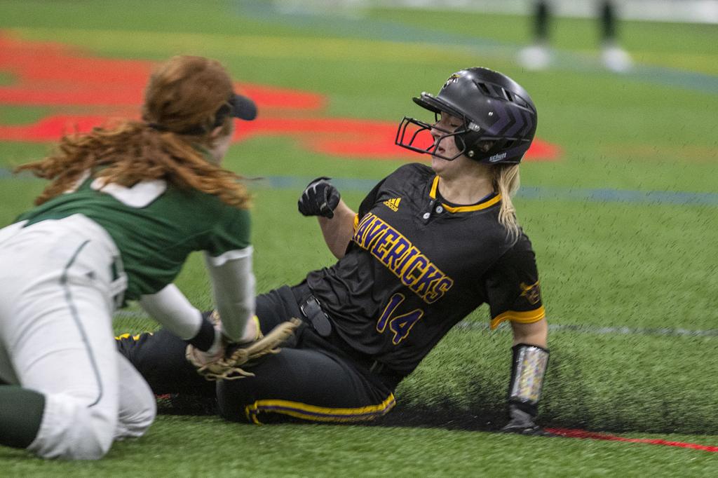Msu Softball Reaps Benefits Of New Dome Local Sports Mankatofreepress Com