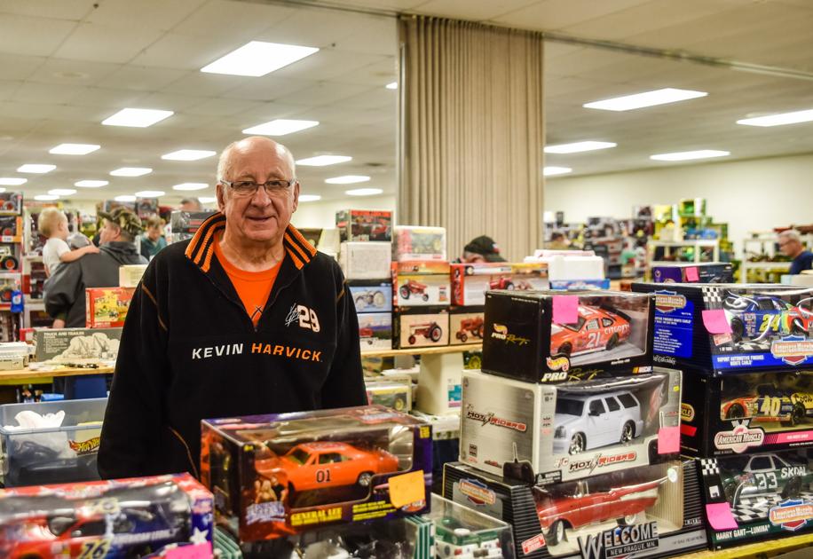 Farm Toy Show draws collectors to St. Peter Local News