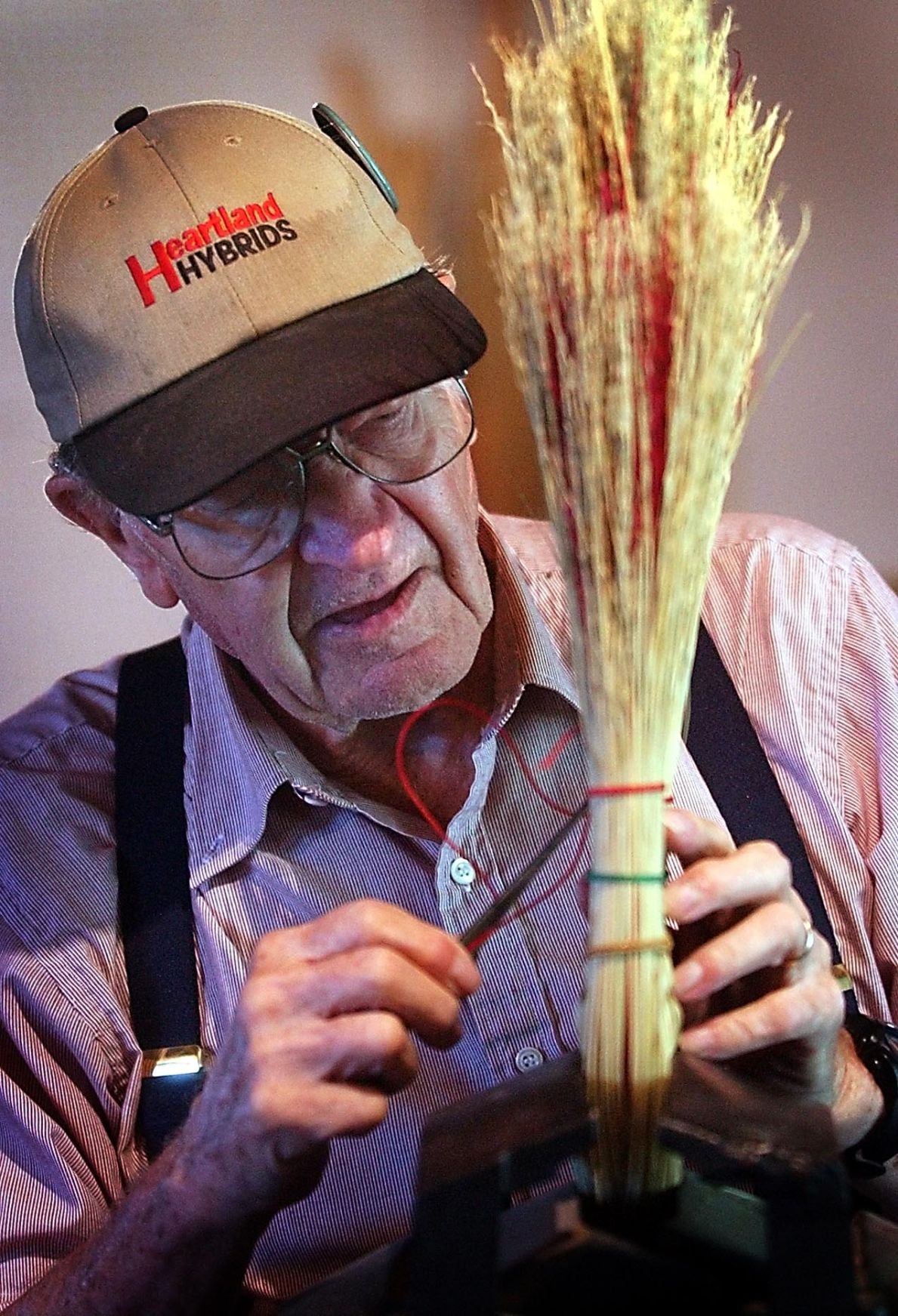 Broom-making tradition alive in Butterfield | Lifestyles ...